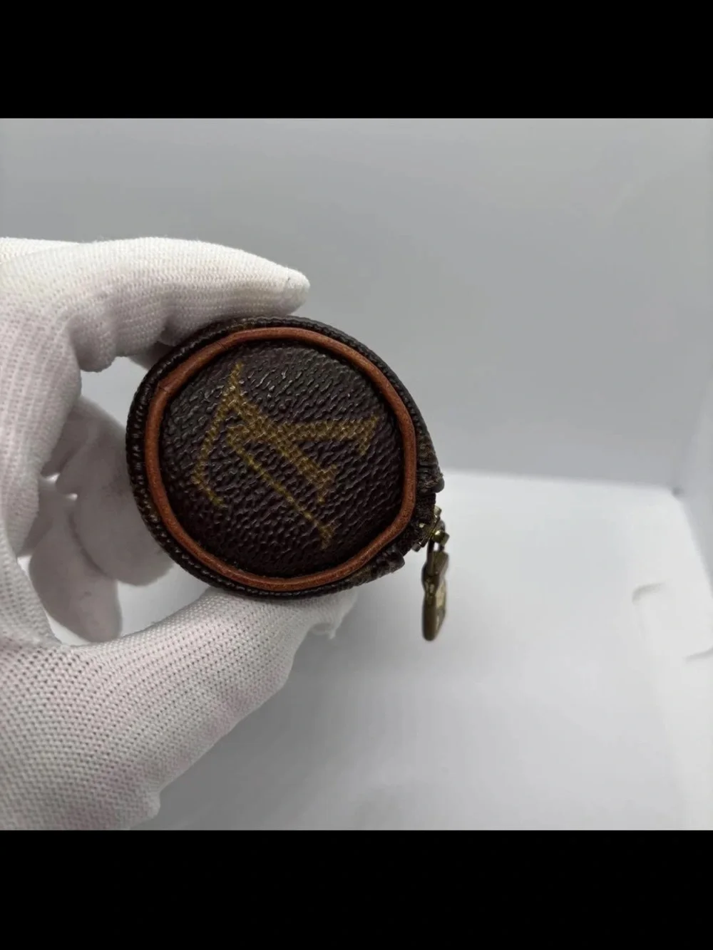 Louis Vuitton Brown Monogram Canvas Key Pouch